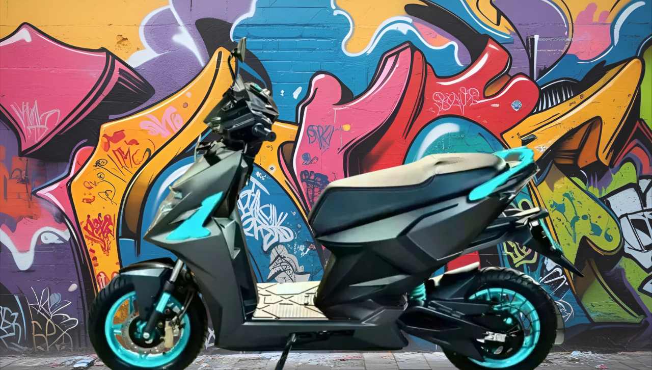 revolutionary-electric-scooter-34999-price-279km-range